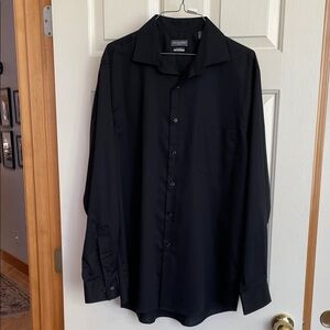 Van Heusen Men’s Black Long-Sleeve Dress Shirt sz16 34/35